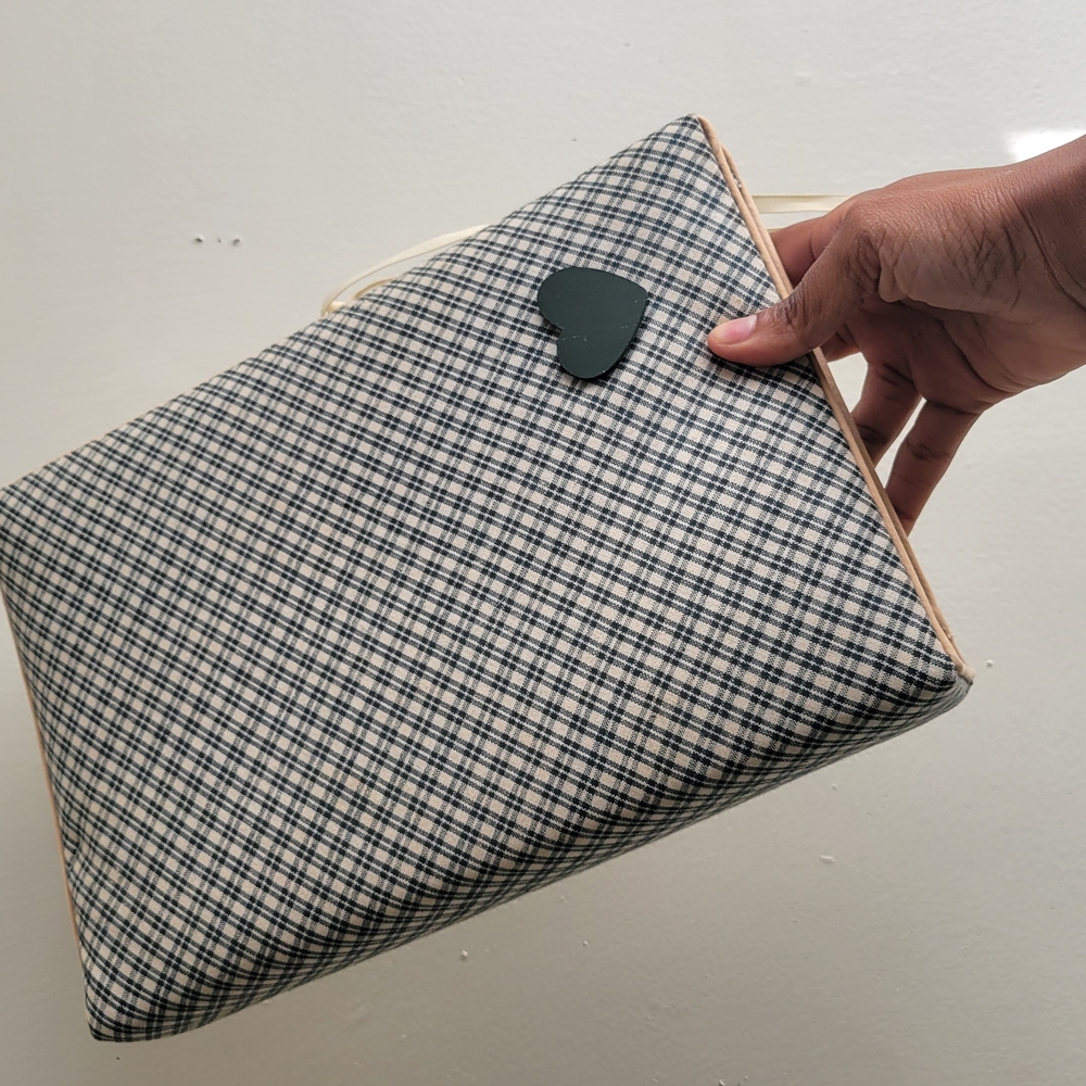 Vintage Plaid Coffe Table Photo Album with Heart Accent